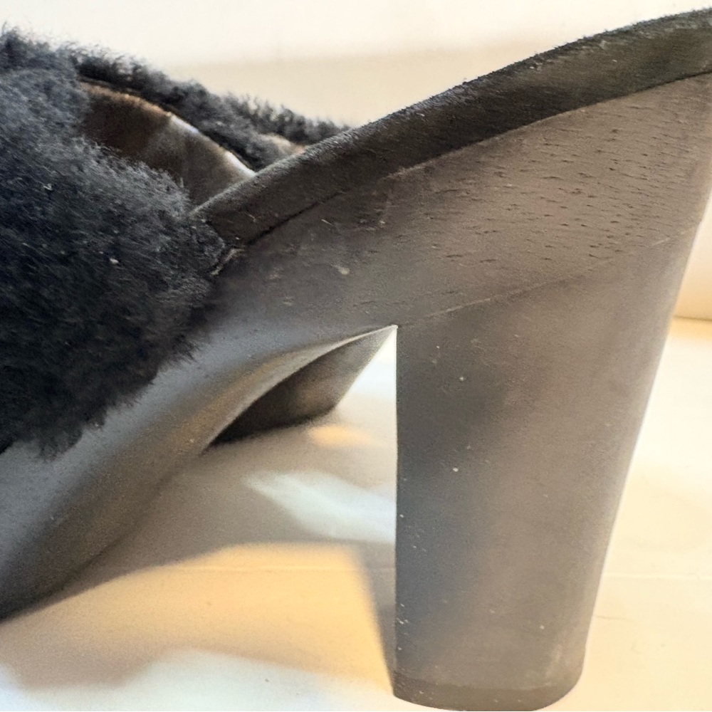 Coach Idyle Platform Mules in Black Suede and Faux-Shearling with Chain - Picture 13 of 16
